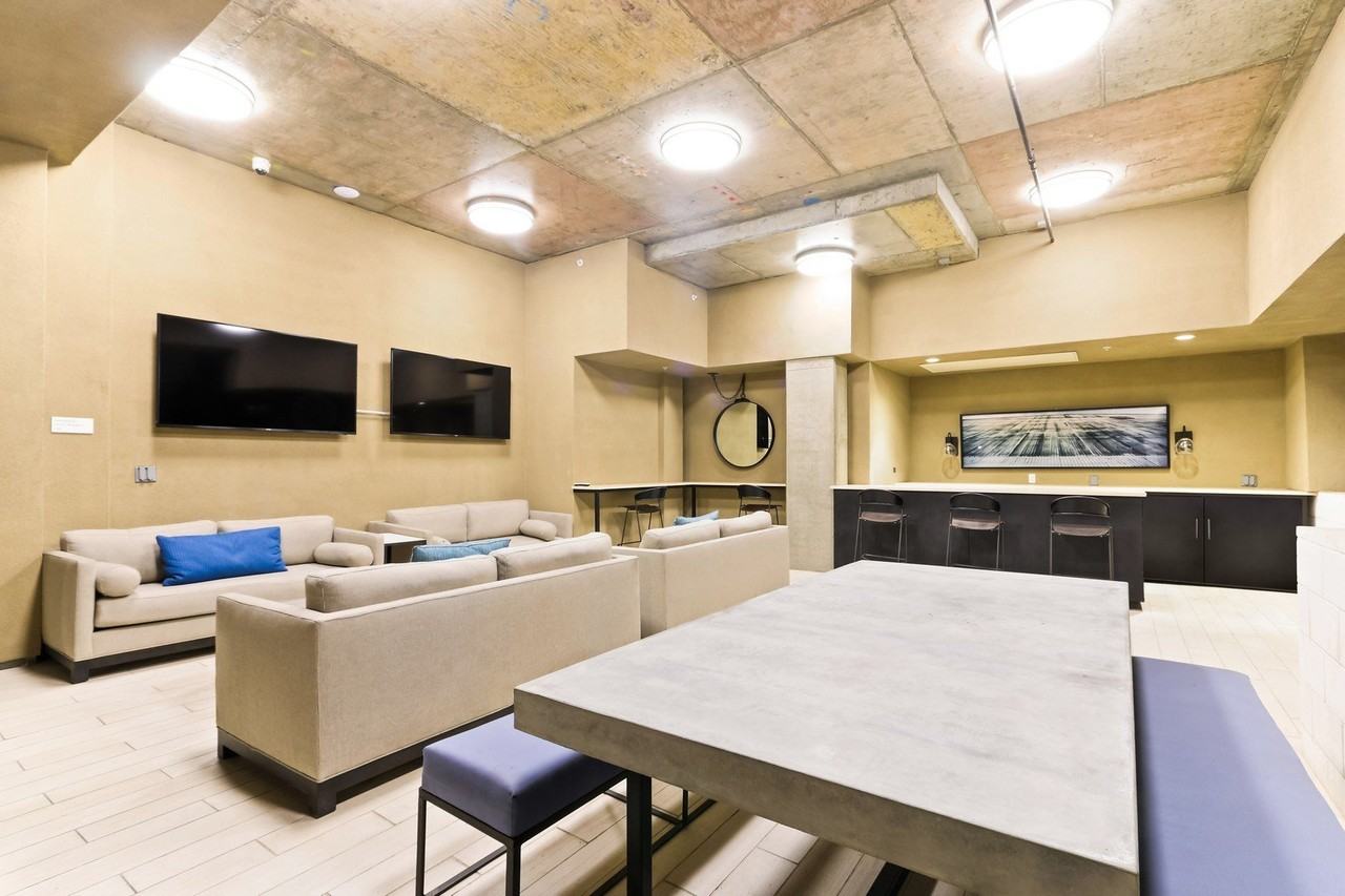 E On Grand - Photo 6 of 20