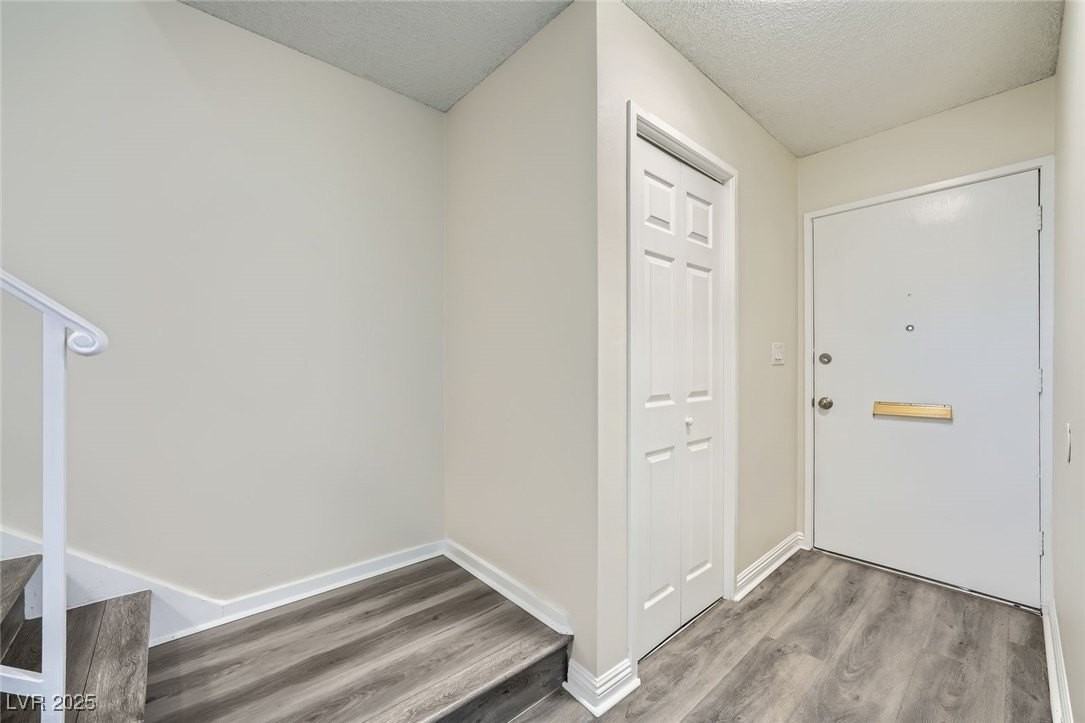 1100 Tam O'shanter Drive - Photo 2 of 13