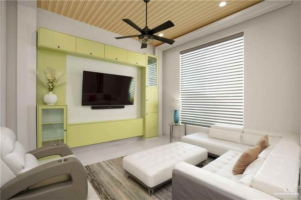 3904 Wisteria Ave - Photo 3 of 13