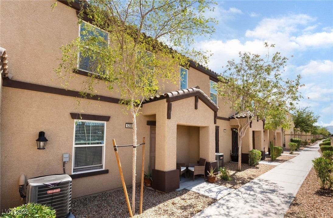 5230 Steep Cliffs Ave - Photo 2 of 45