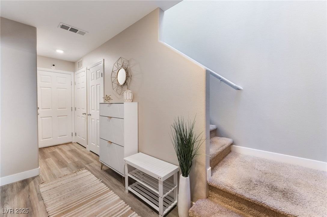 5230 Steep Cliffs Ave - Photo 6 of 45