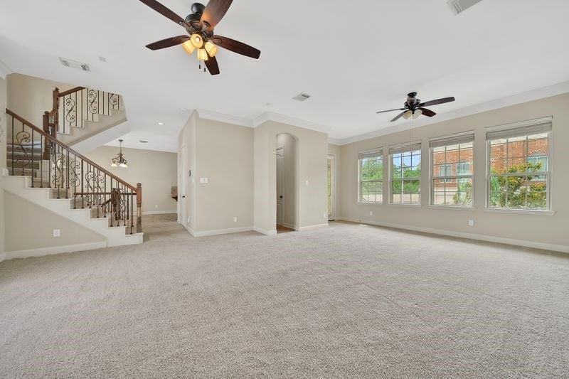 1707 Dominica Dr - Photo 4 of 21