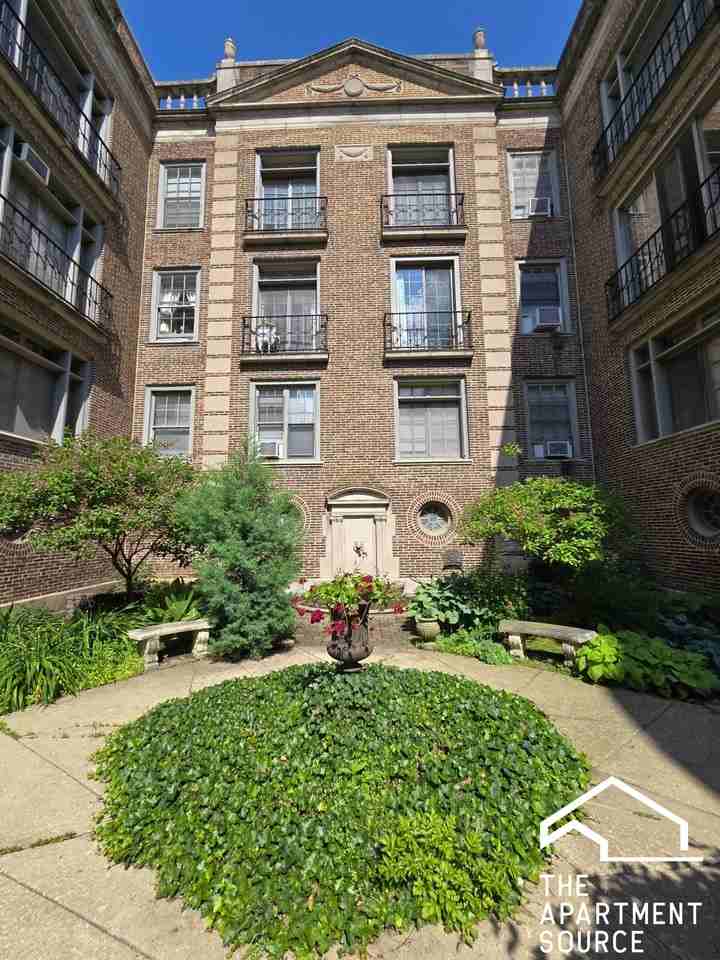 911 Elmwood Ave - Photo 3 of 4