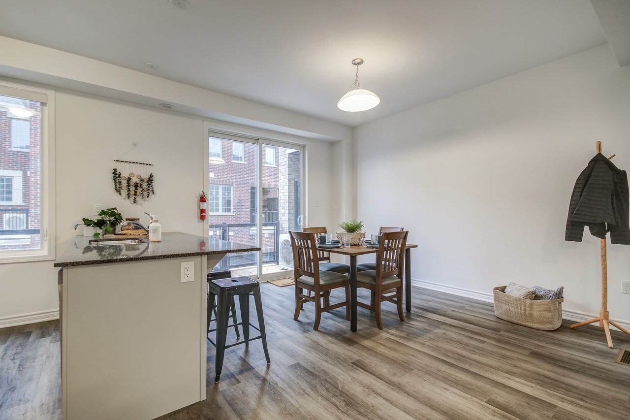 Conestoga Off Campus - Milton - Photo 3 of 14