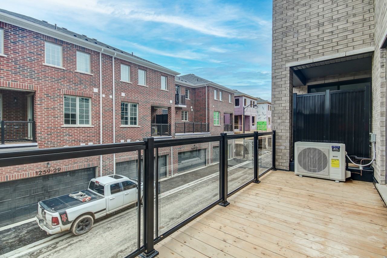 Conestoga Off Campus - Milton - Photo 4 of 14