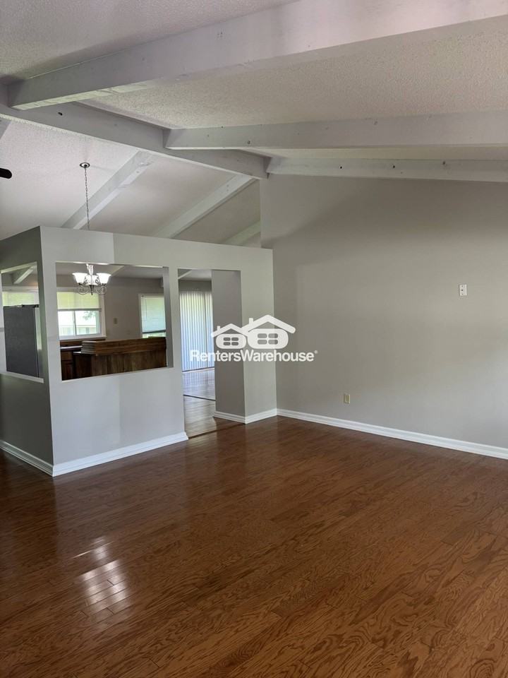 216 Rue Grand Dr - Photo 3 of 25