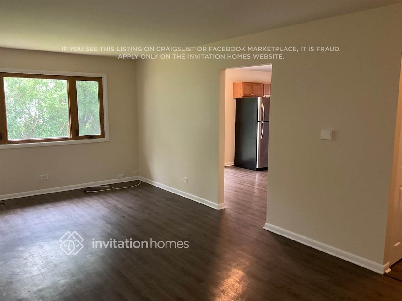 17771 Sarah Ln - Photo 2 of 11