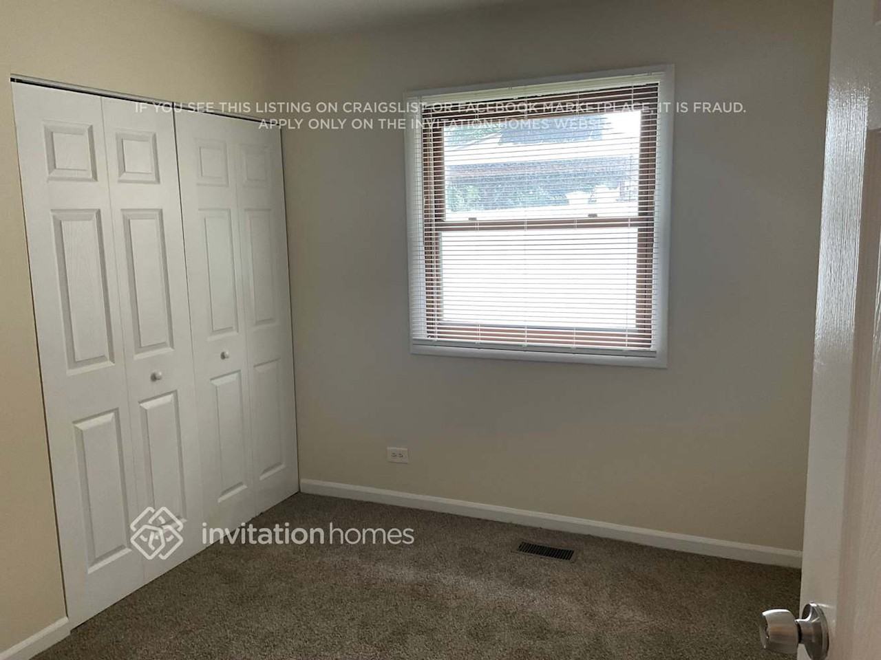 17771 Sarah Ln - Photo 7 of 11