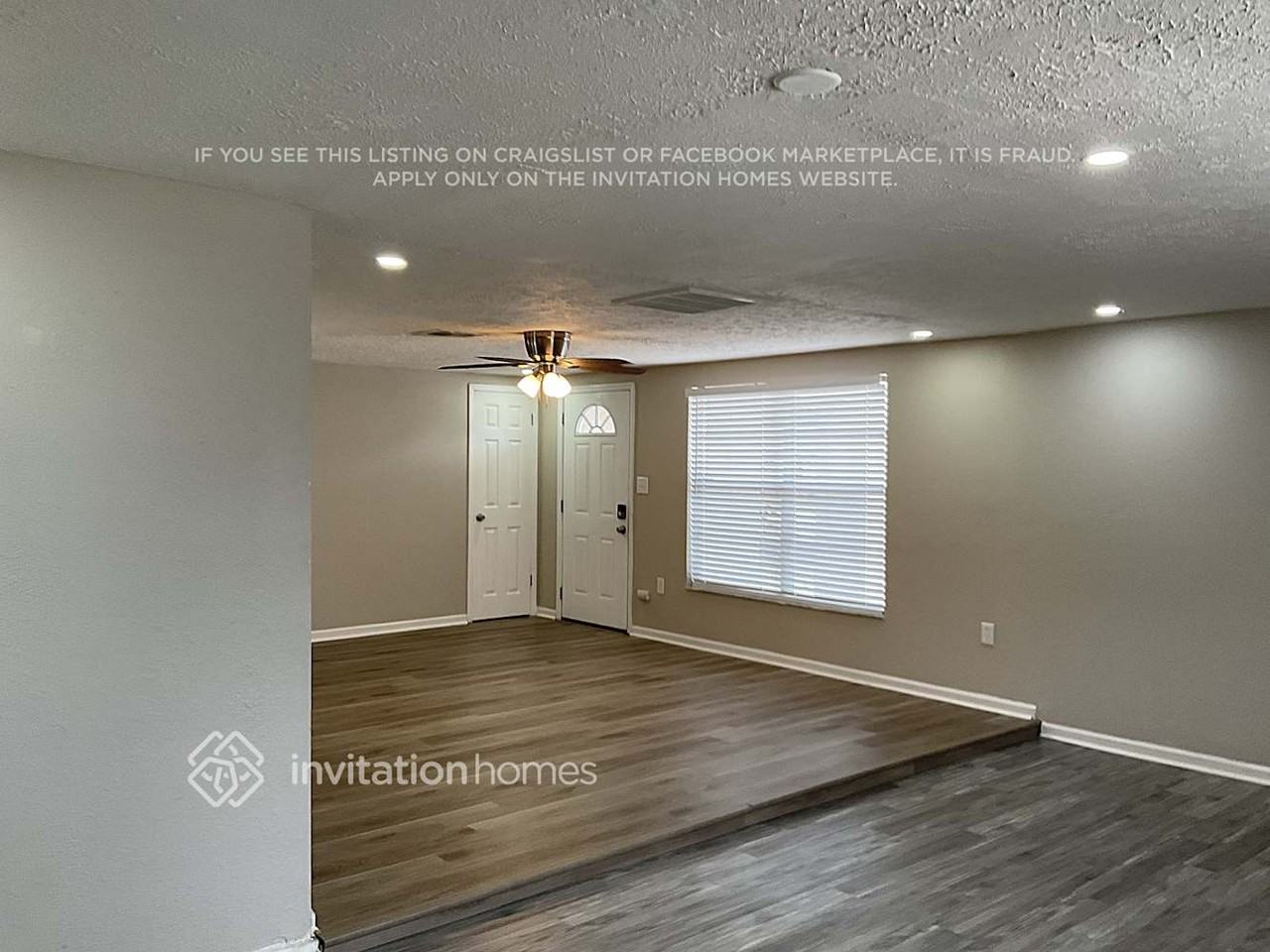 6837 Greenwich Ave - Photo 2 of 11
