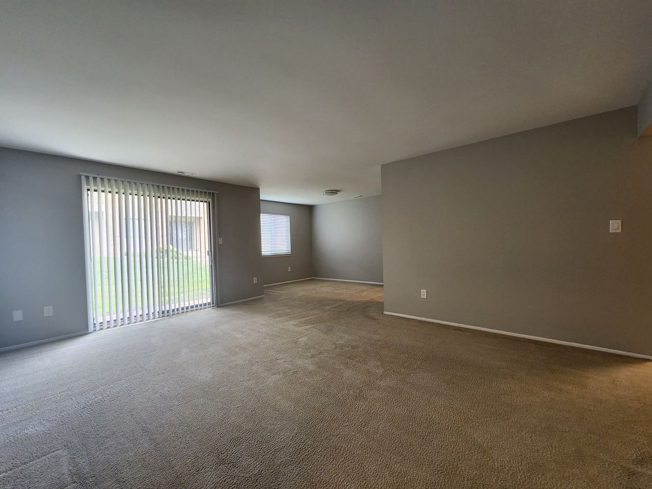 WOODHUES APARTMENTS - Photo 6 of 50