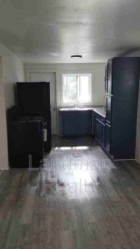 108 S 5th St - Photo 2 of 10