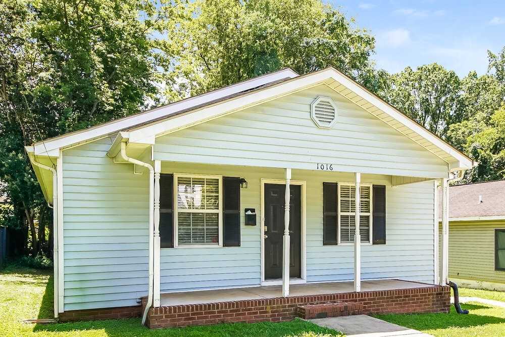 1016 Harrill St - Photo 4 of 16