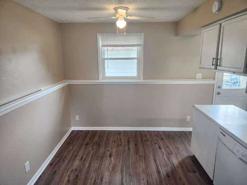 1010 Linden Dr - Photo 6 of 15