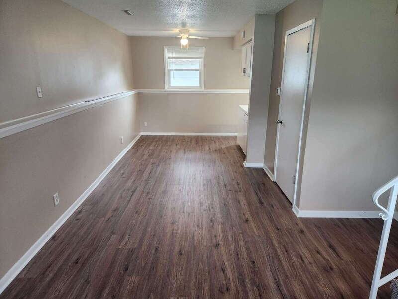 1010 Linden Dr - Photo 7 of 15