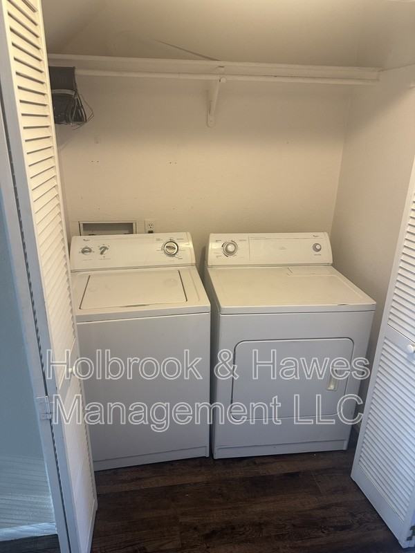 4885 Basswood Dr - Photo 5 of 26