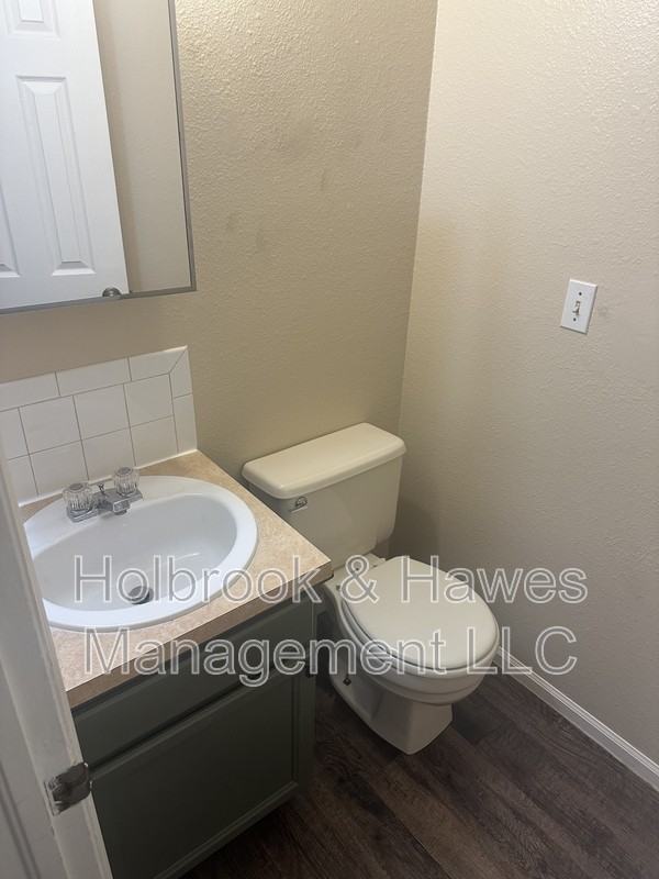 4885 Basswood Dr - Photo 7 of 26