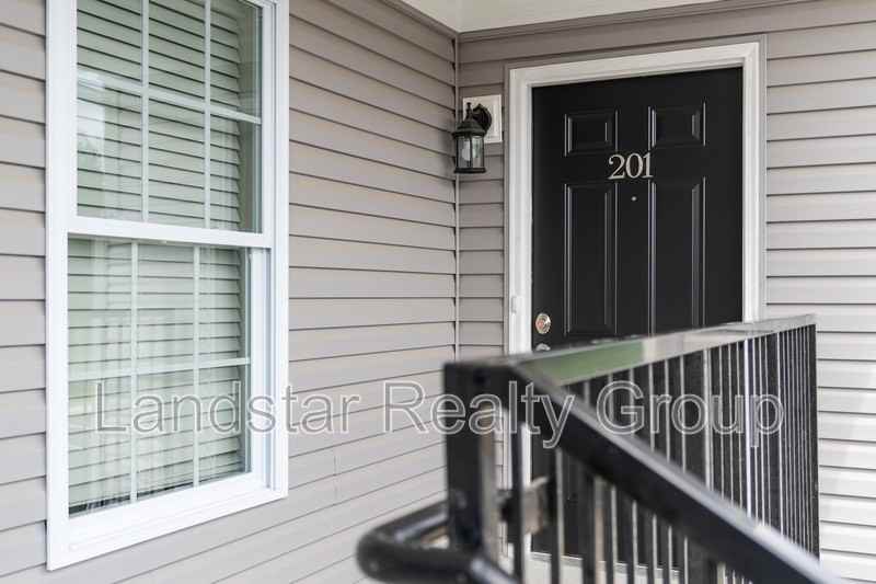 7310 Tiger Way #202 - Photo 2 of 33
