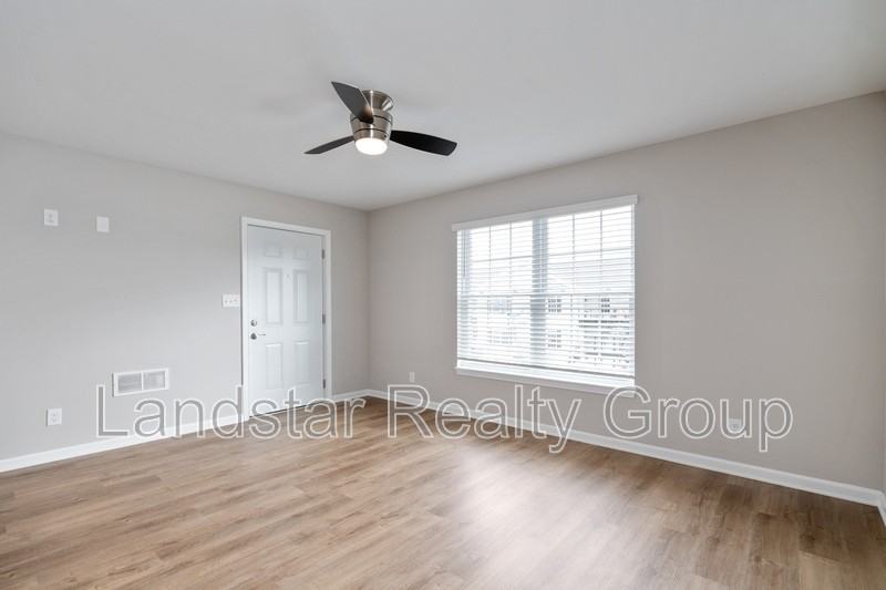 7310 Tiger Way #202 - Photo 6 of 33