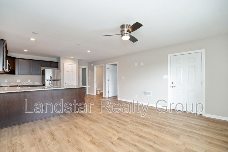 7310 Tiger Way #202 - Photo 7 of 33