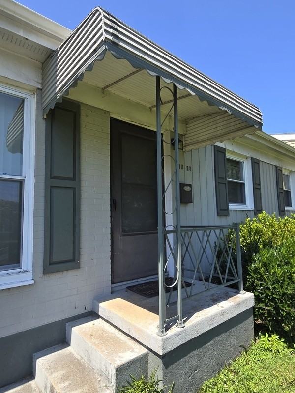 1006 N Harrison St - Photo 3 of 5