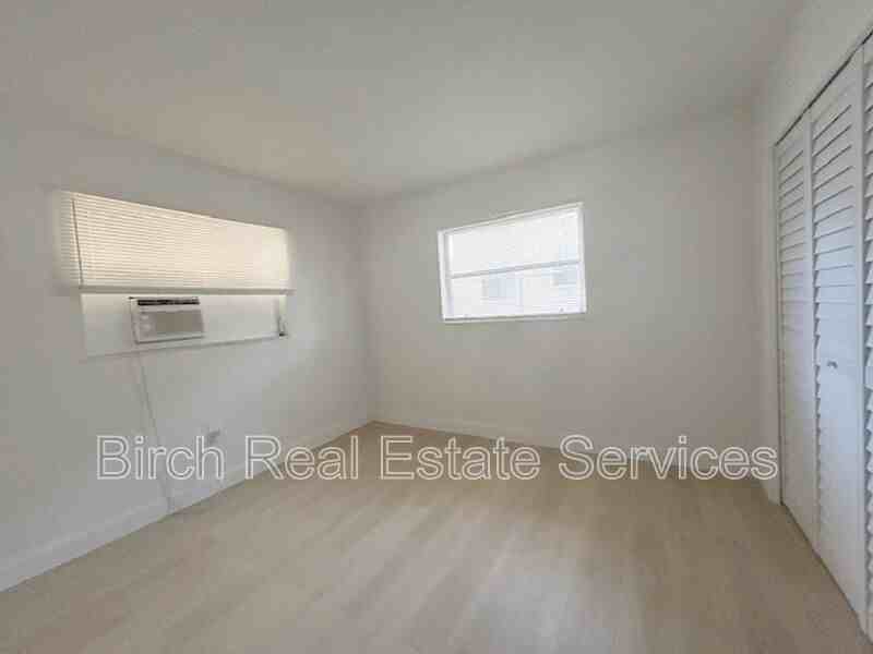 200 Waverly Way #200 - Photo 7 of 13
