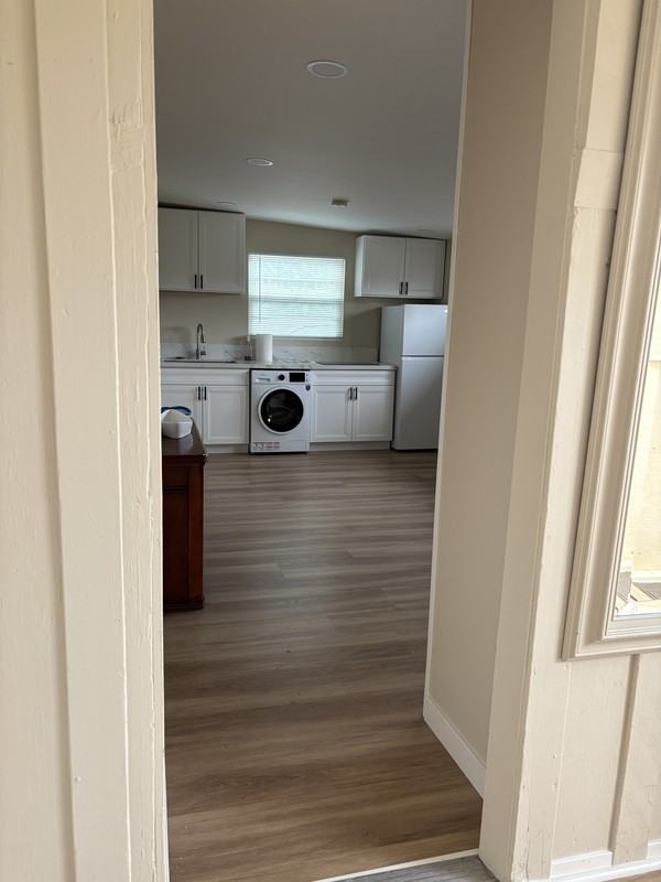 418 Honeysuckle Ln #B - Photo 4 of 10