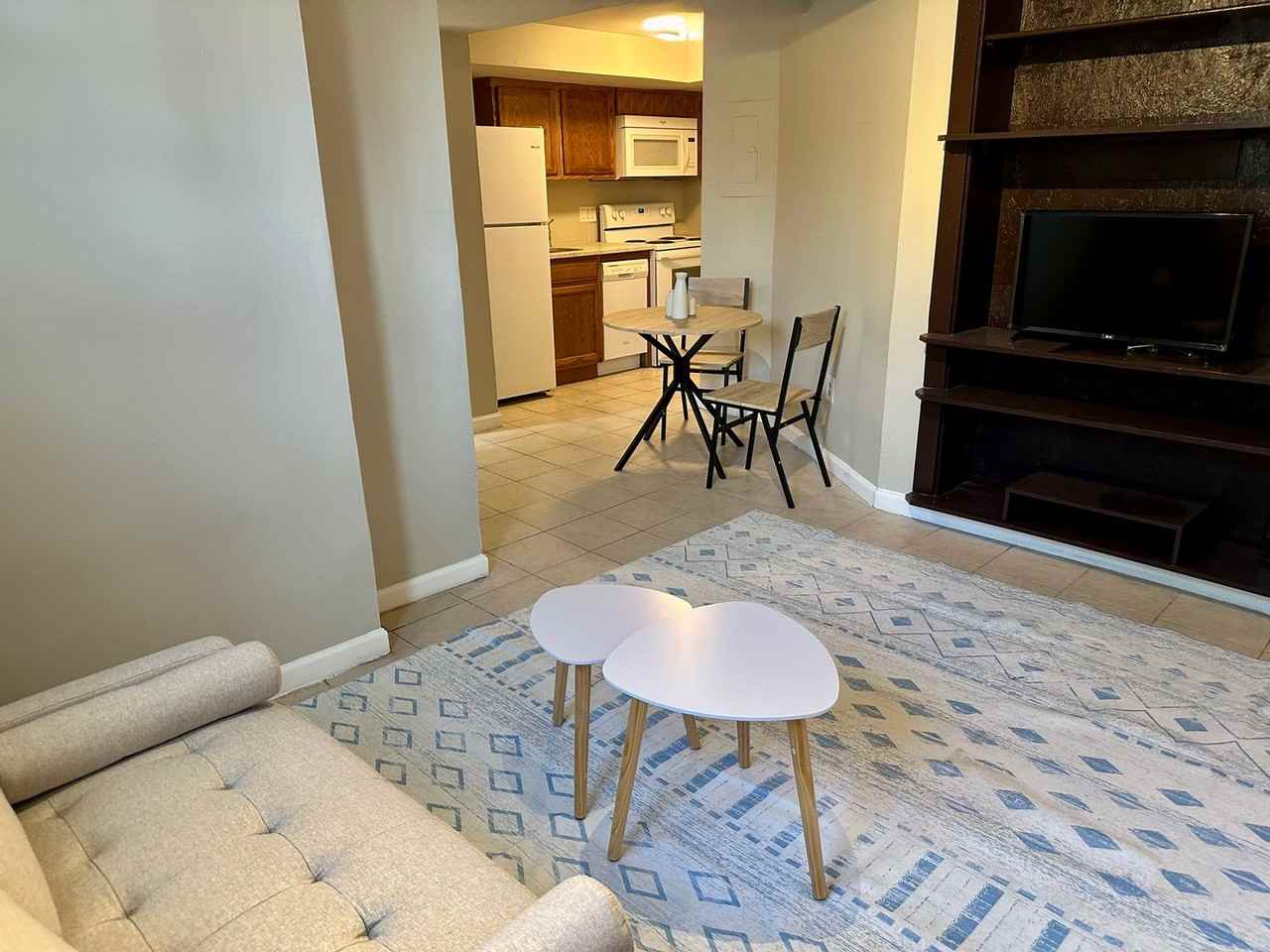 61 Rhode Island Ave - Photo 3 of 21