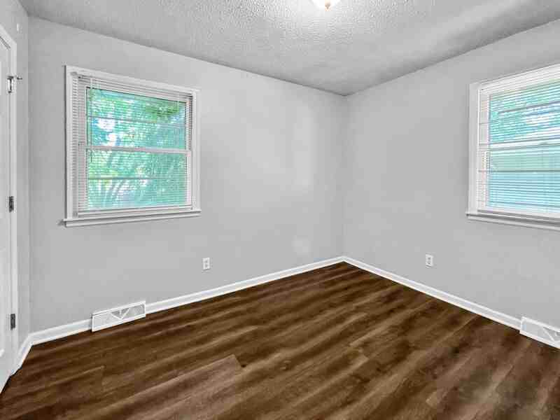 20105 E 12th Ter S - Photo 6 of 13