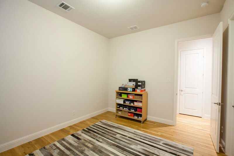 1614 Thoroughbred Ln - Photo 7 of 50