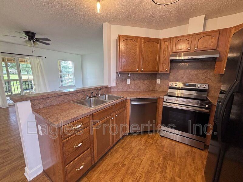 3053 Condor Ct - Photo 7 of 14