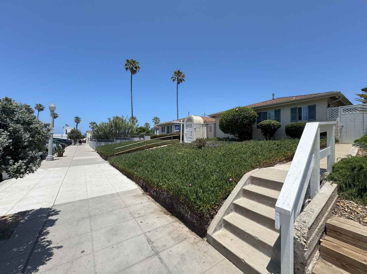 10 Units Ocean Beach... 1/2 block to beach - Photo 4 of 9