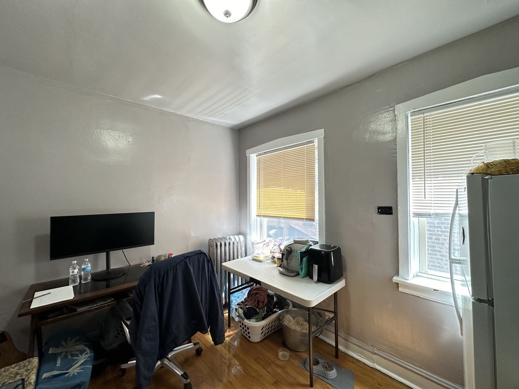 4027 W Melrose St #2N - Photo 7 of 21