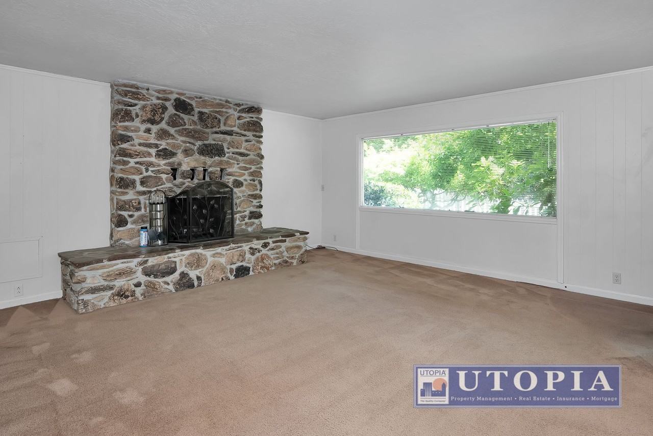 285 Quail Hollow Rd - Photo 3 of 26