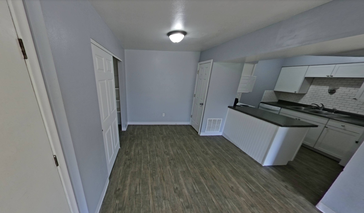30 Devon Ct - Photo 2 of 22