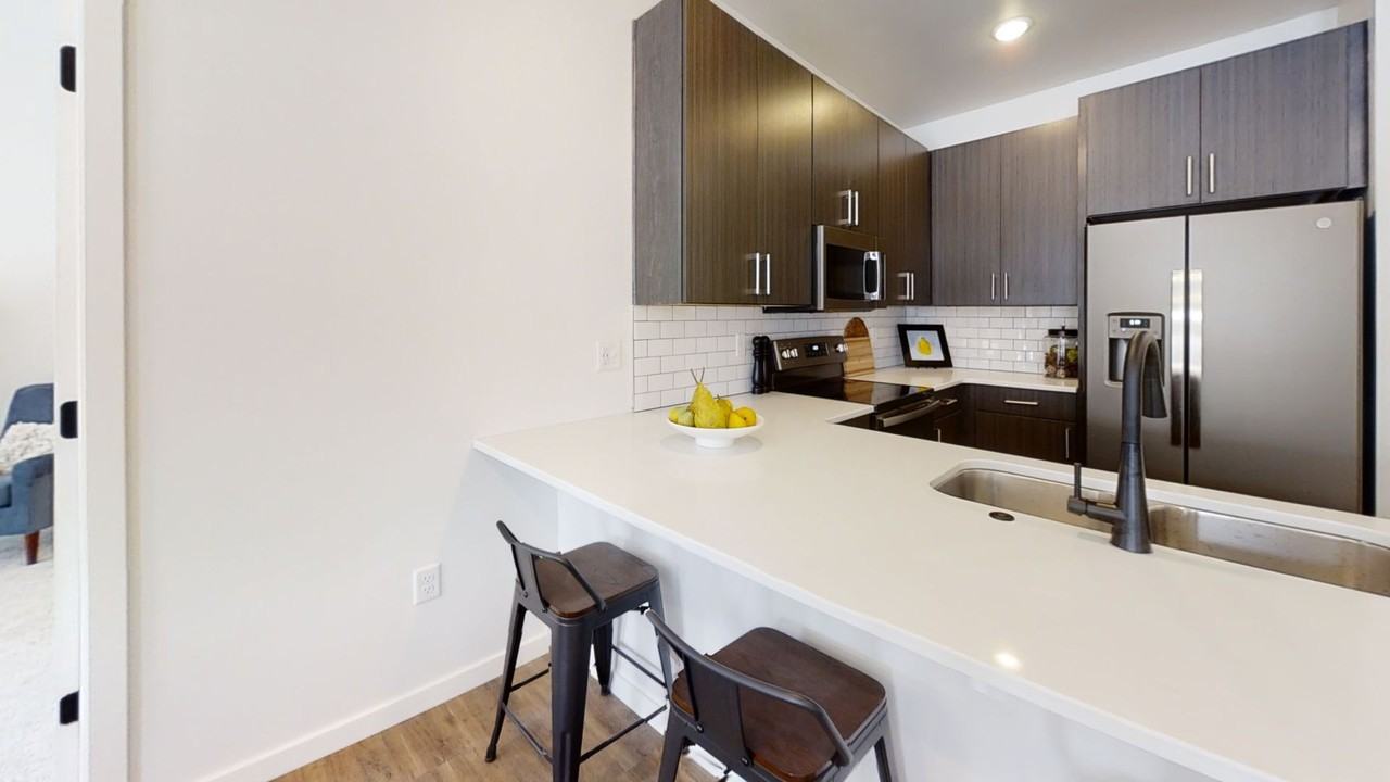 Parkview Apts - Photo 7 of 17