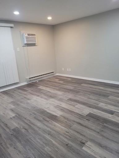 847 South Lake Park Avenue - Photo 4 of 12