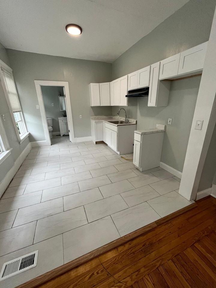 36 Stanley Street - Photo 6 of 12