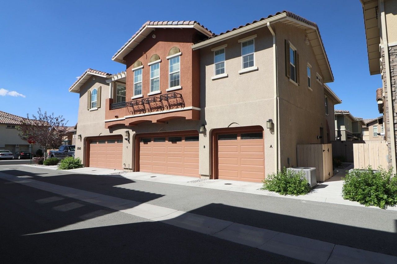 1860 Sea Horse Rd #A - Photo 3 of 24