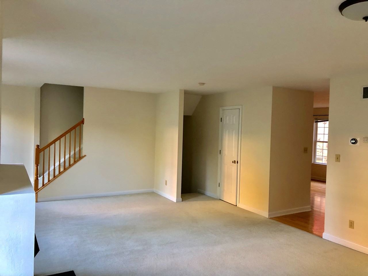 139 Morewood Ave - Photo 6 of 11