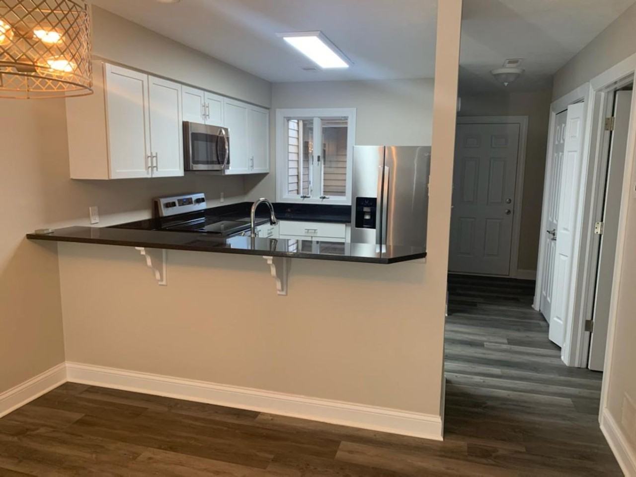 2832 Sand Run Pkwy - Photo 2 of 19