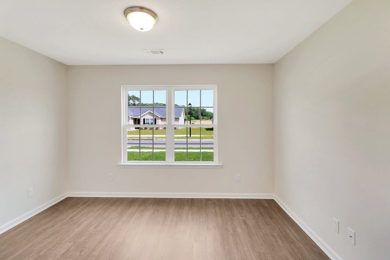 265 Willis Way - Photo 2 of 31