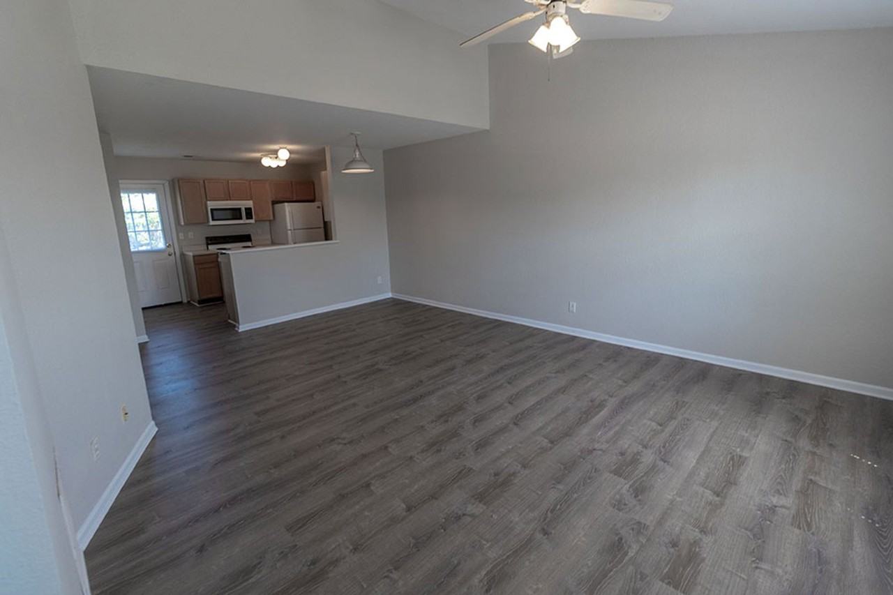 1507 Riva Ridge Ct - Photo 2 of 28