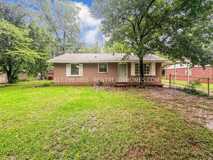 405 Midway St - Photo 1 of 1