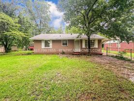 405 Midway St - Photo 1 of 1