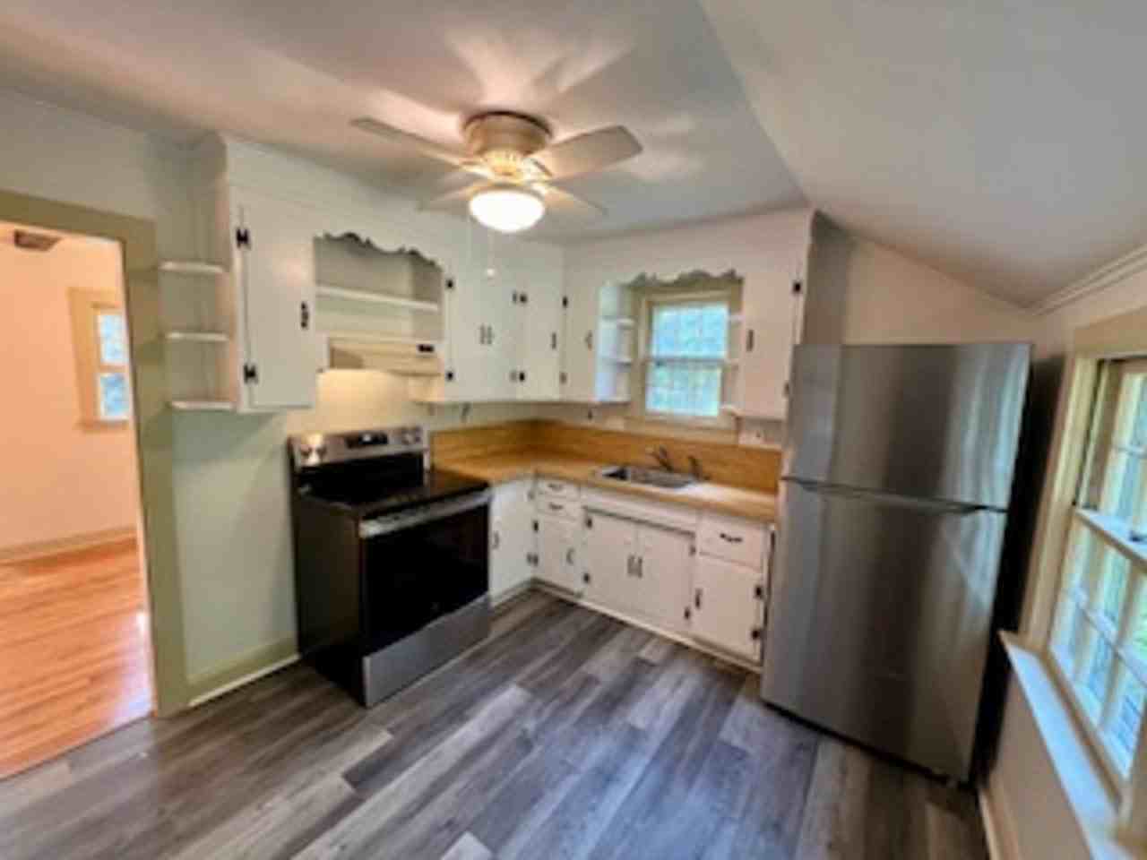 604 Huckleberry Hill Rd - Photo 2 of 17