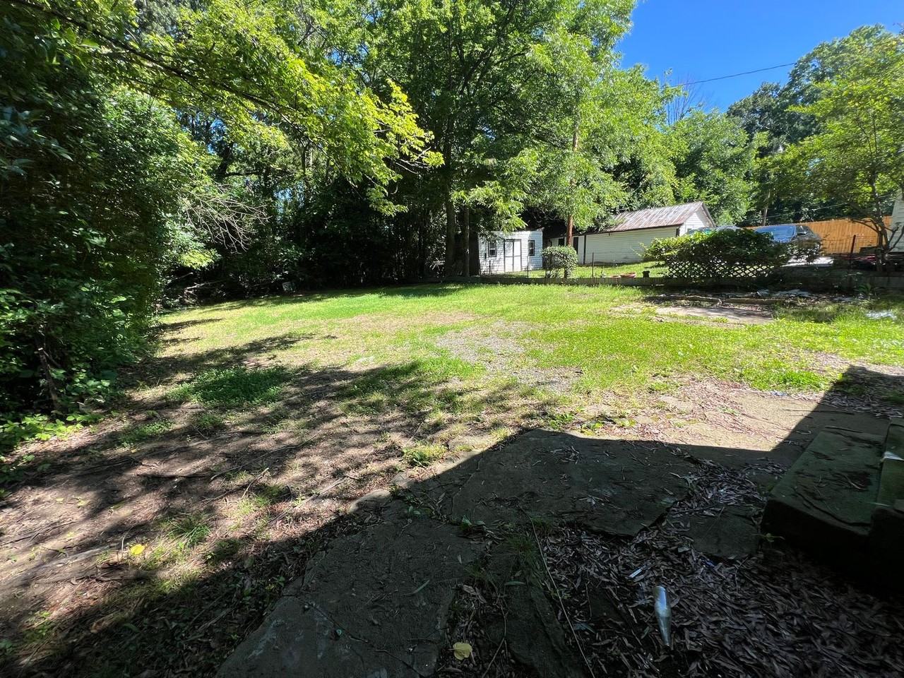 619 Old Oxford Rd - Photo 4 of 26