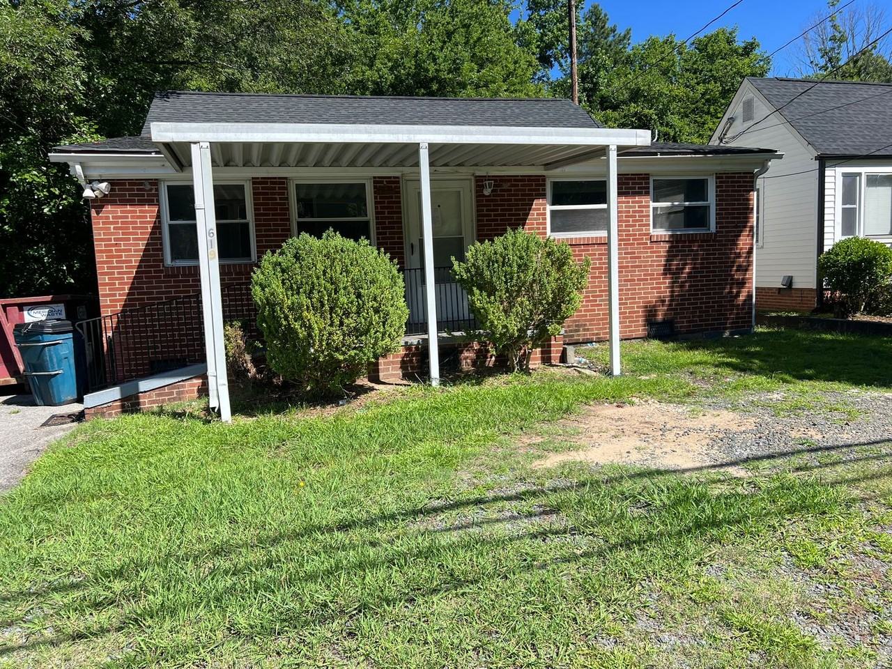 619 Old Oxford Rd - Photo 3 of 26