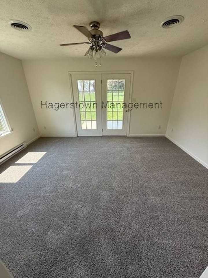 74 Homestead Dr - Photo 4 of 14