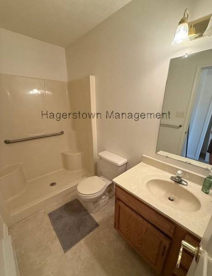 74 Homestead Dr - Photo 6 of 14
