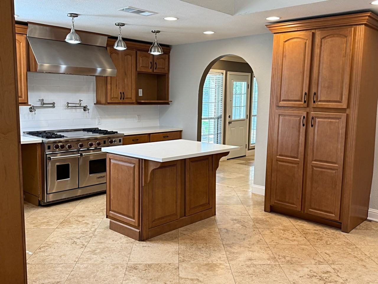 2312 Lisa Ln - Photo 4 of 20